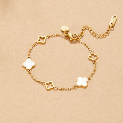 Lucia Clover Bracelet