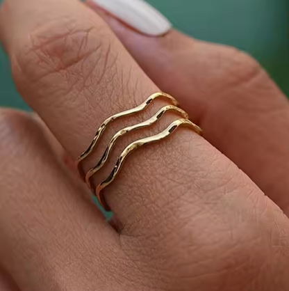 Wave Trio Ring